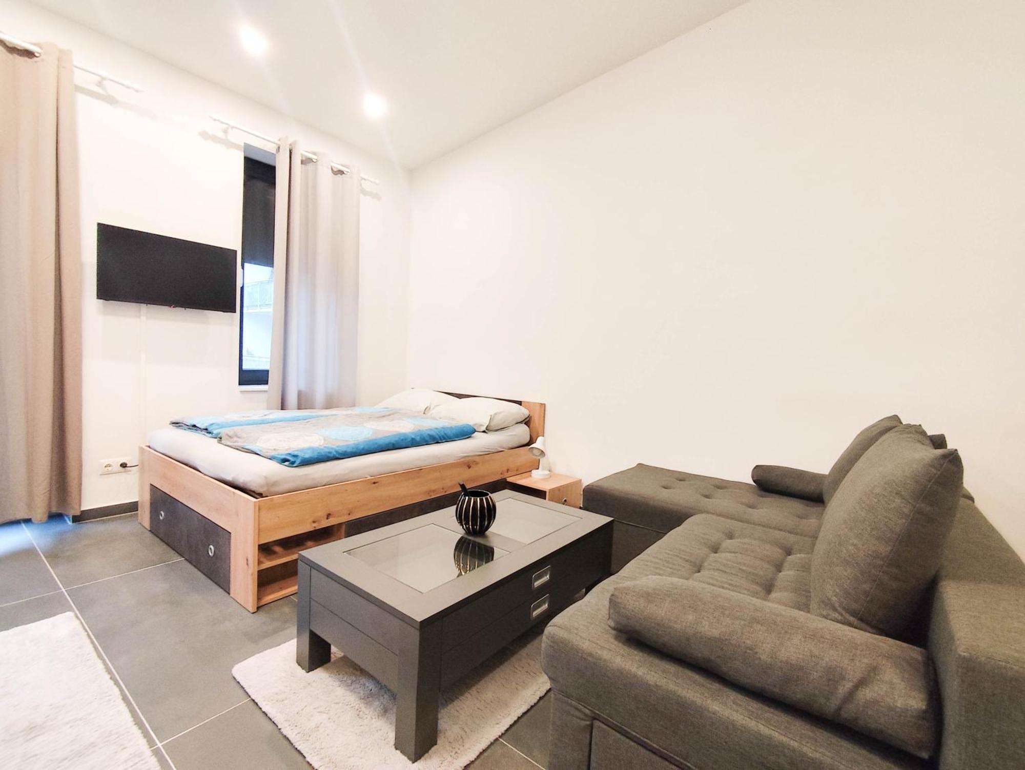 Cozy Apartments In Central Location With Free Parking Wina Bagian luar foto
