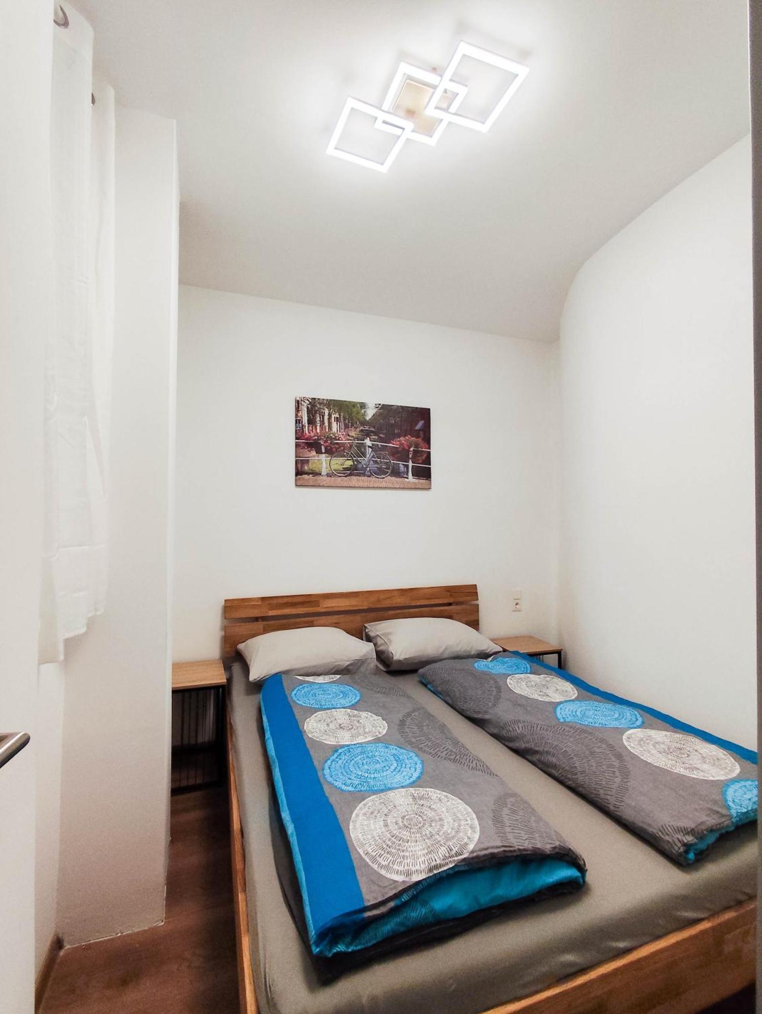 Cozy Apartments In Central Location With Free Parking Wina Bagian luar foto
