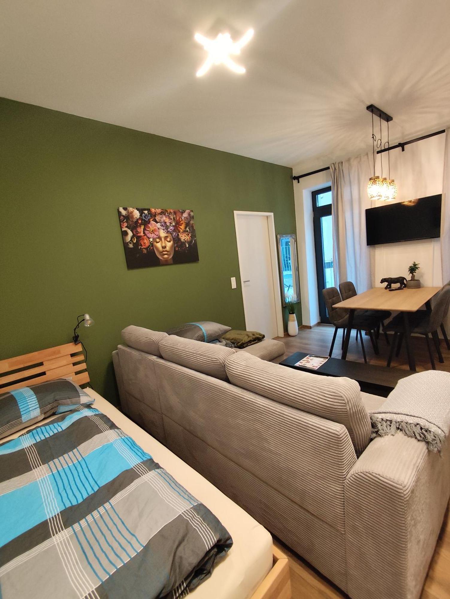 Cozy Apartments In Central Location With Free Parking Wina Bagian luar foto